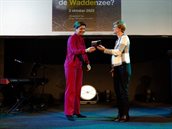 Minister van der Wal ontvangt Wadden in Beeld 2021